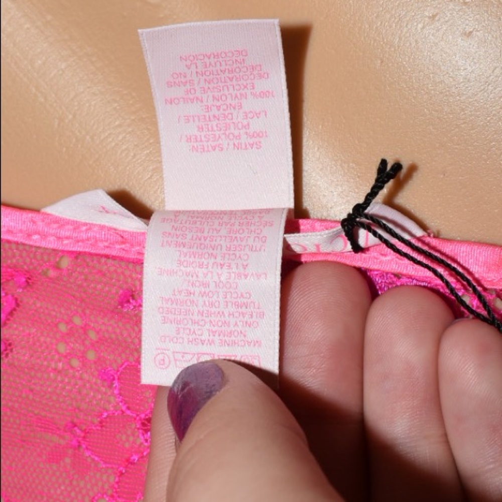 Victoria Secret Lingerie - Picture 4 of 7